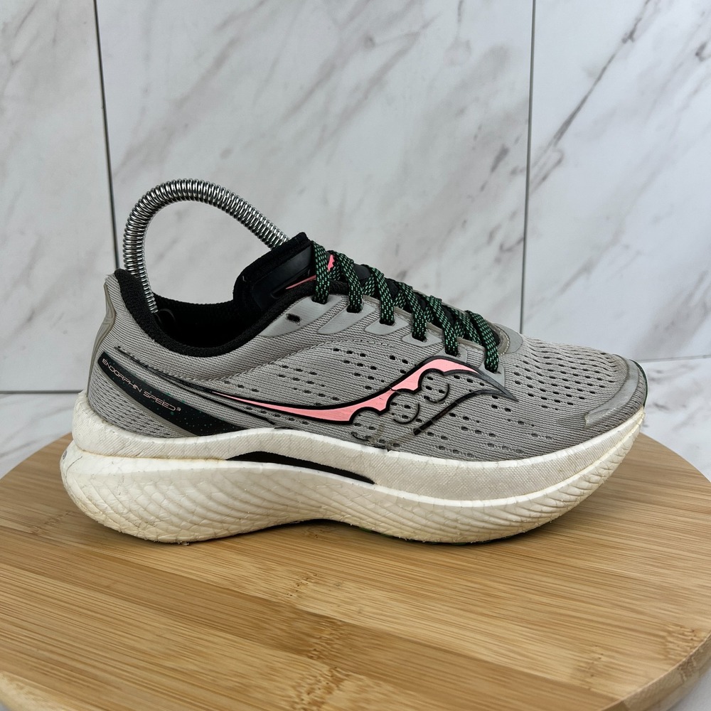 Saucony Endorphin Speed 3 Women Size 7 Concrete Gray ViZi Running Shoe S10756-27